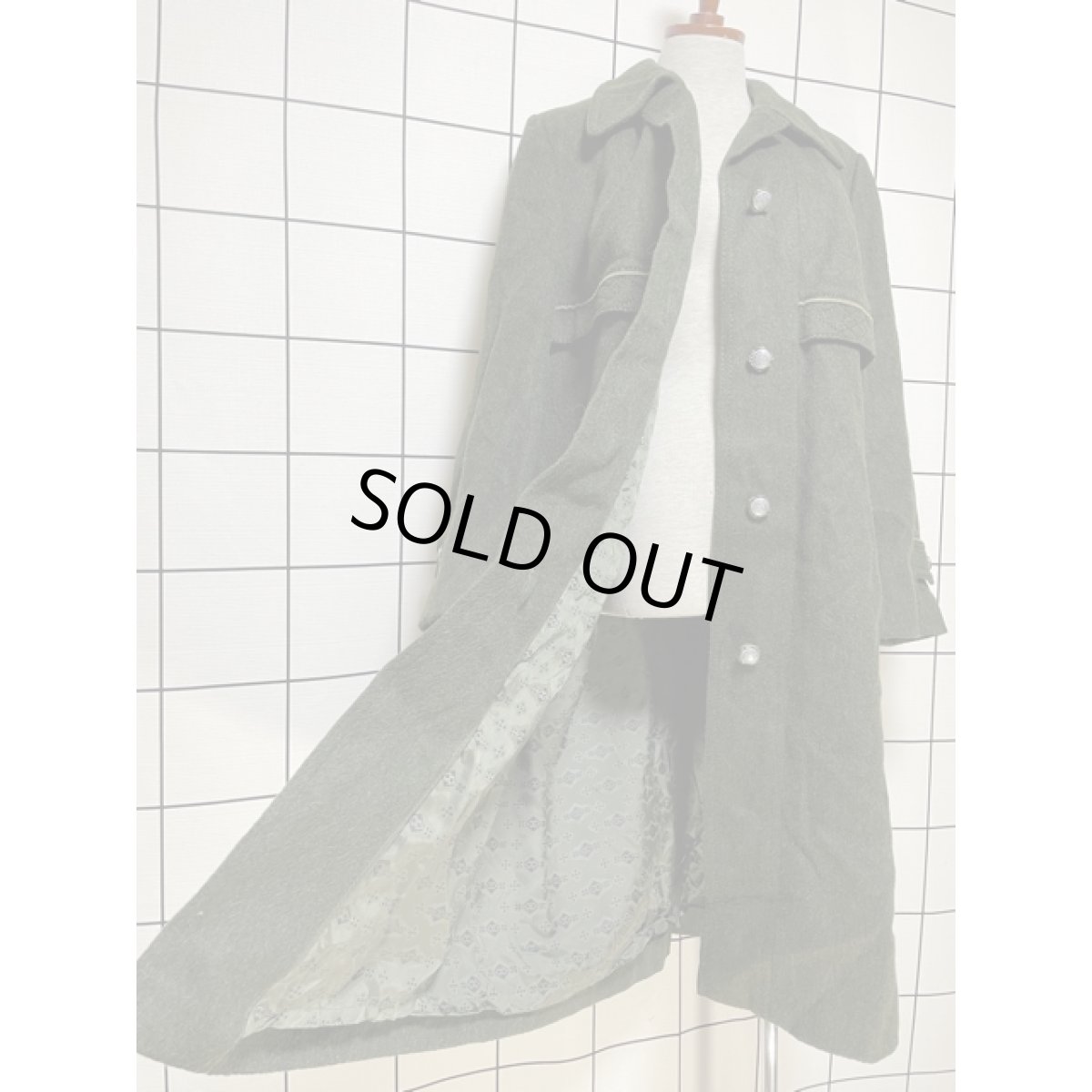 画像10: 濃いめのグリーン ステッチデザイン ウール レトロ ヨーロッパ古着 ヴィンテージコート (10)