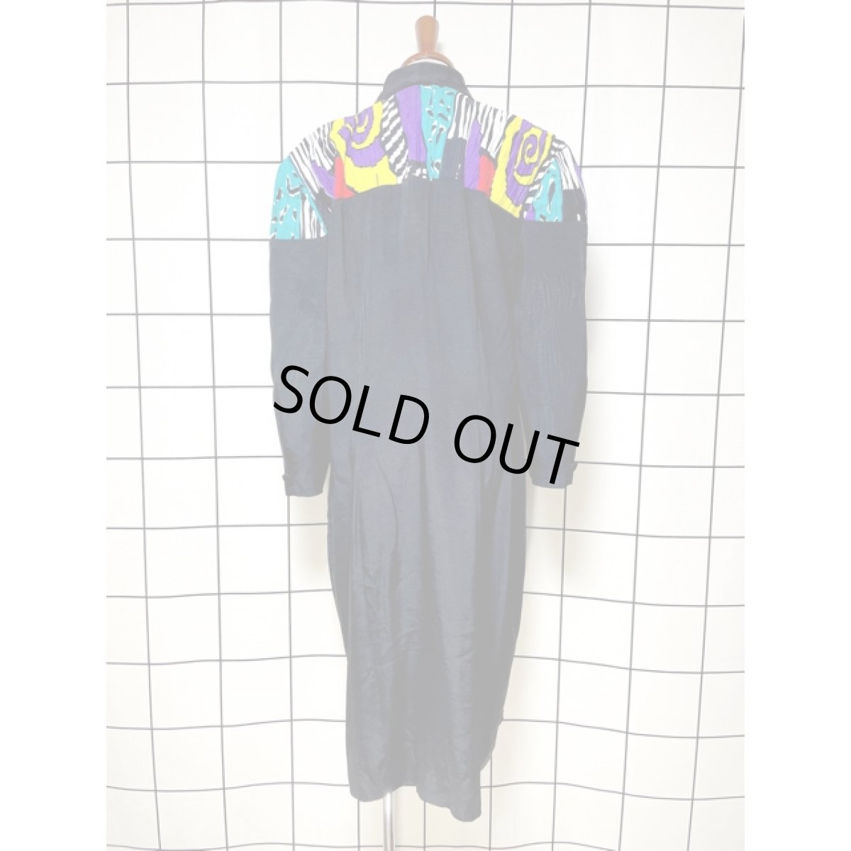 画像2: シャーリングデザイン ブラック ウール レトロ USA古着 ヴィンテージライトコート (2)