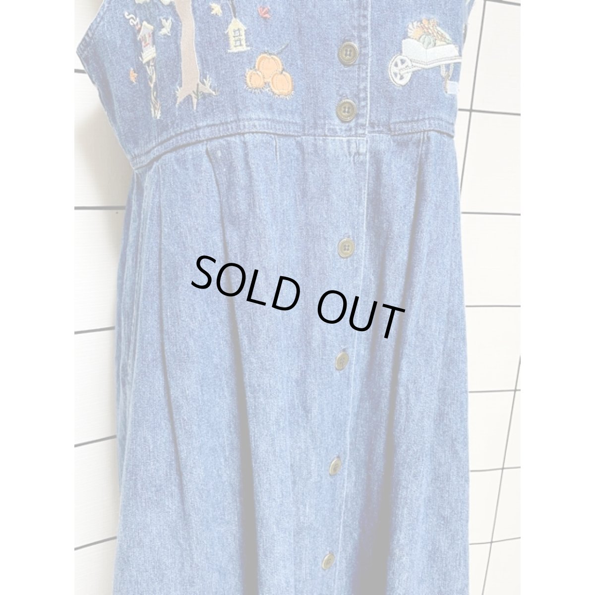 画像8: デニム 刺繍パッチ ノースリーブ レトロ USA古着 ヴィンテージワンピース (8)