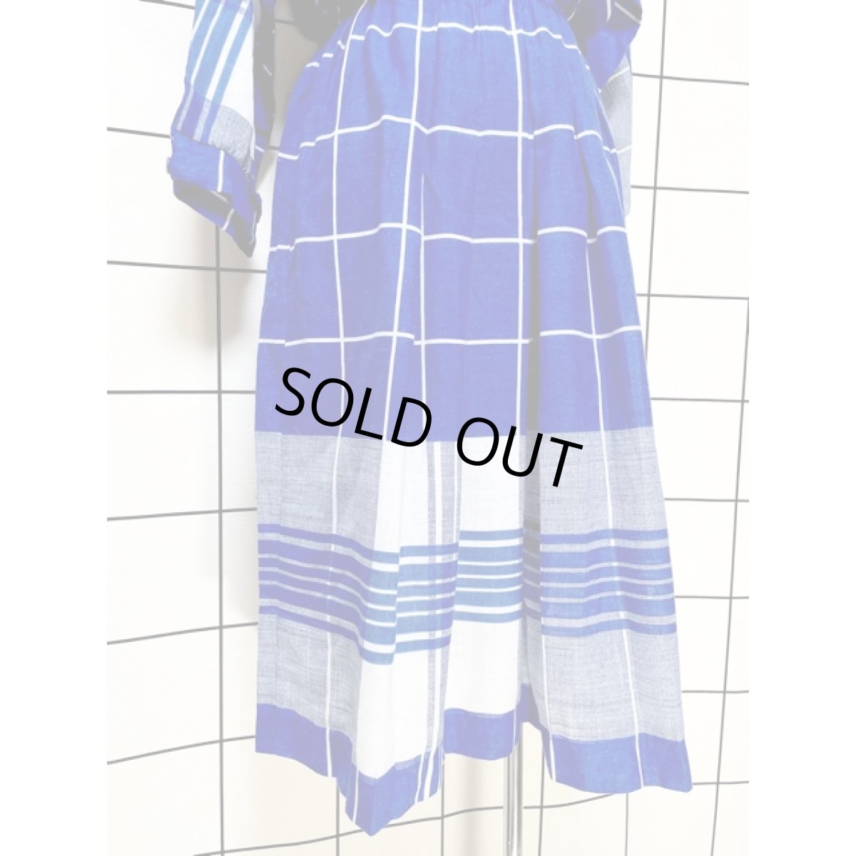 画像8: チェック ブルー ホワイト ウエストゴム レトロ USA古着 ヴィンテージワンピース (8)