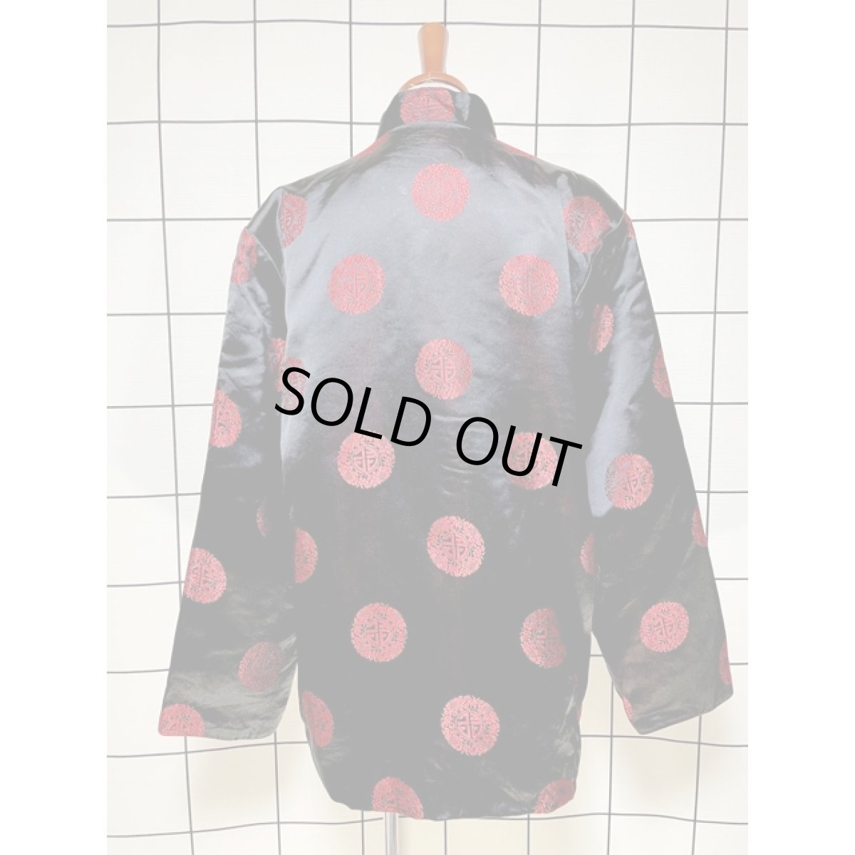 画像2: チャイナボタン 刺繍 ブラック レッド レトロ 古着 シャツ ヴィンテージチャイナブラウス (2)