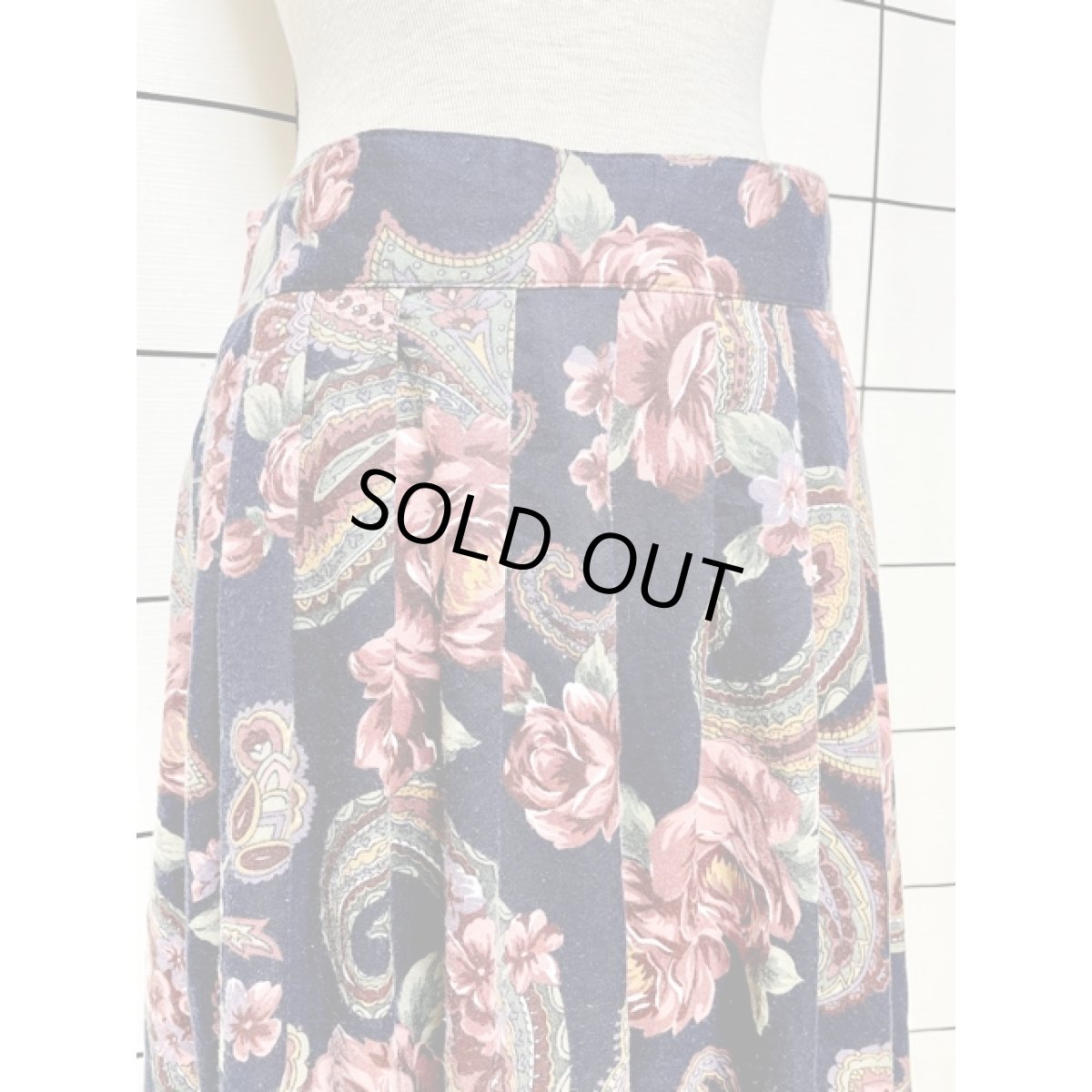 画像2: ペイズリー 花柄 ネイビー ウエストゴム レトロ USA古着 ヴィンテージスカート (2)