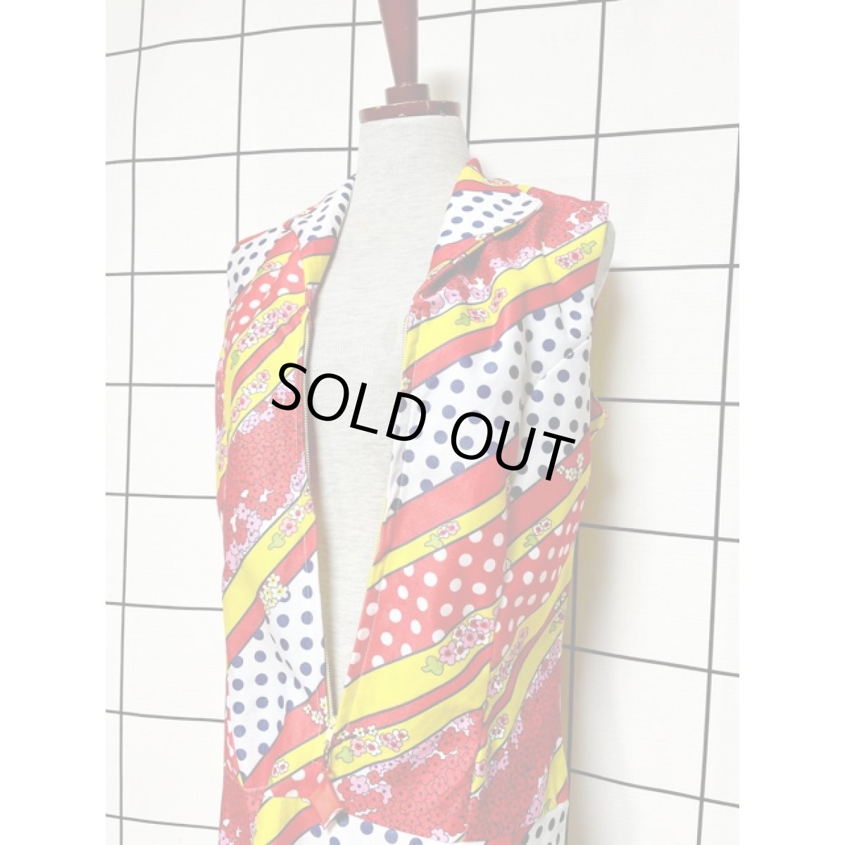 画像13: レトロポップ 花柄 ドット ノースリーブ  ワンピース風 レトロ USA古着 ヴィンテージオールインワン (13)