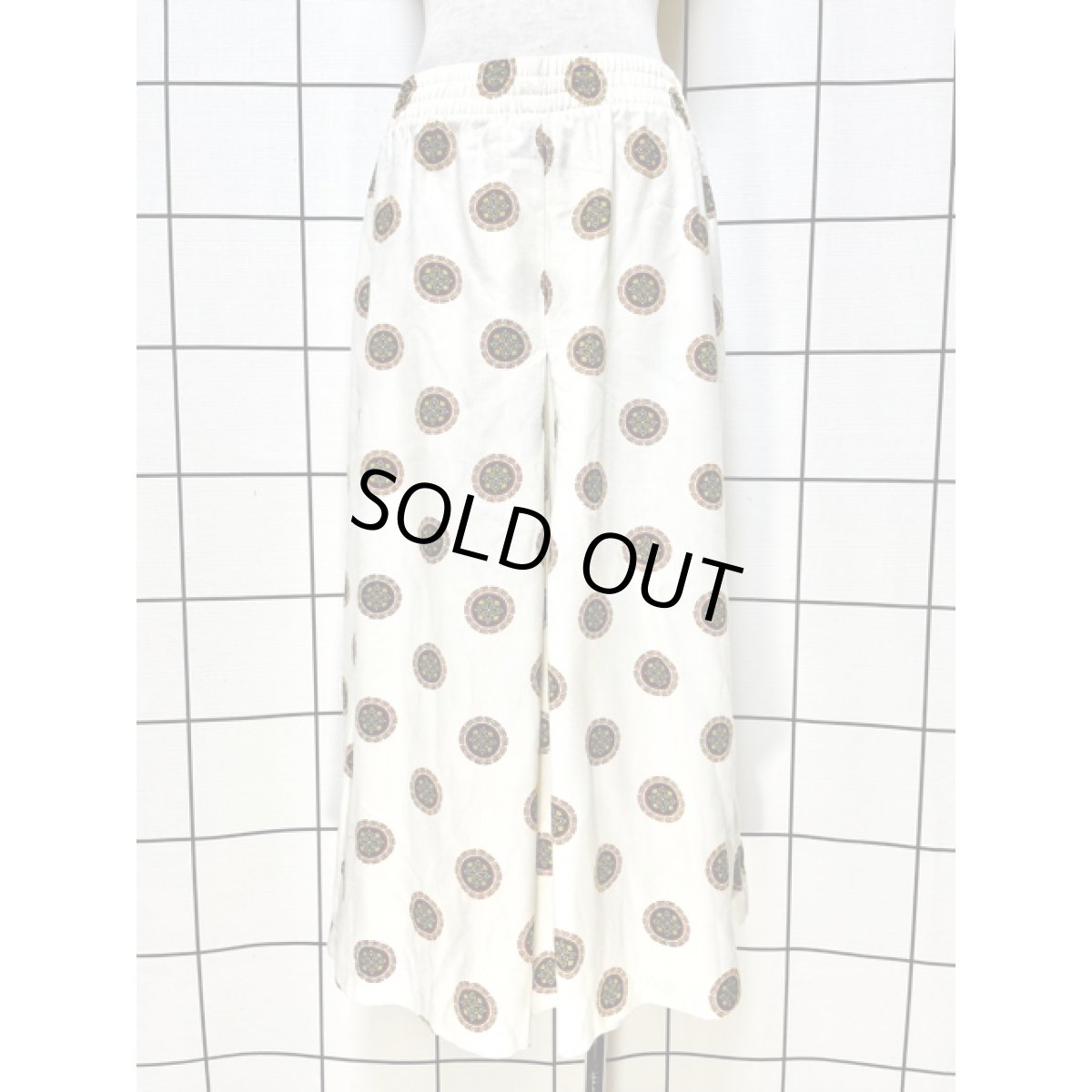 画像2: ワイド ホワイト ウエストゴム レトロ USA古着 ヴィンテージロングパンツ (2)