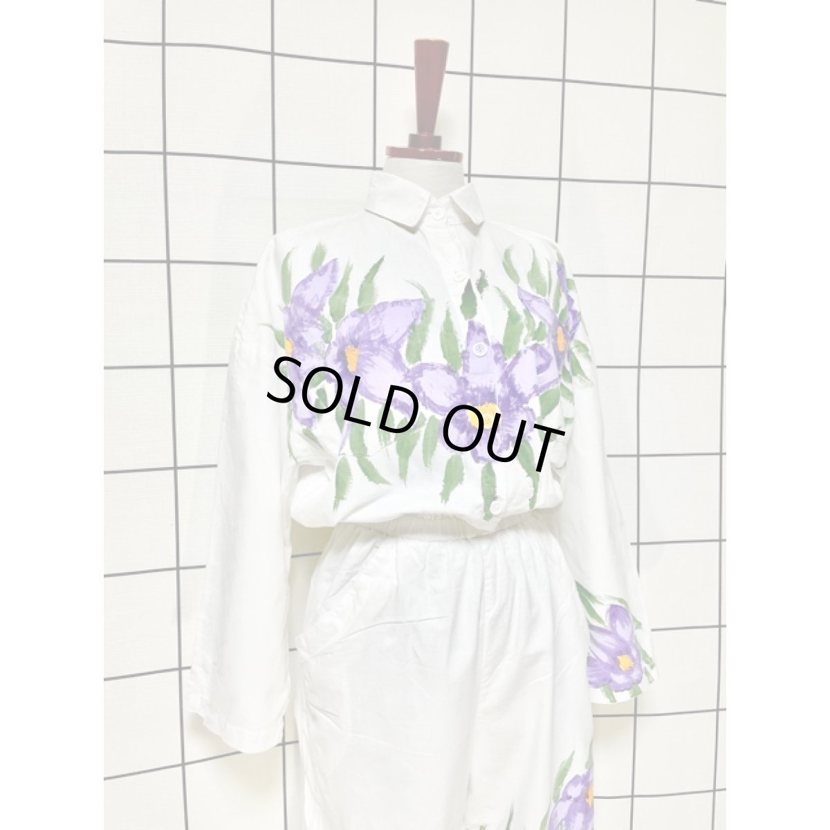 画像4: 花柄 アシンメトリープリント ホワイト ウエストゴム レトロ USA古着  ヴィンテージオールインワン (4)