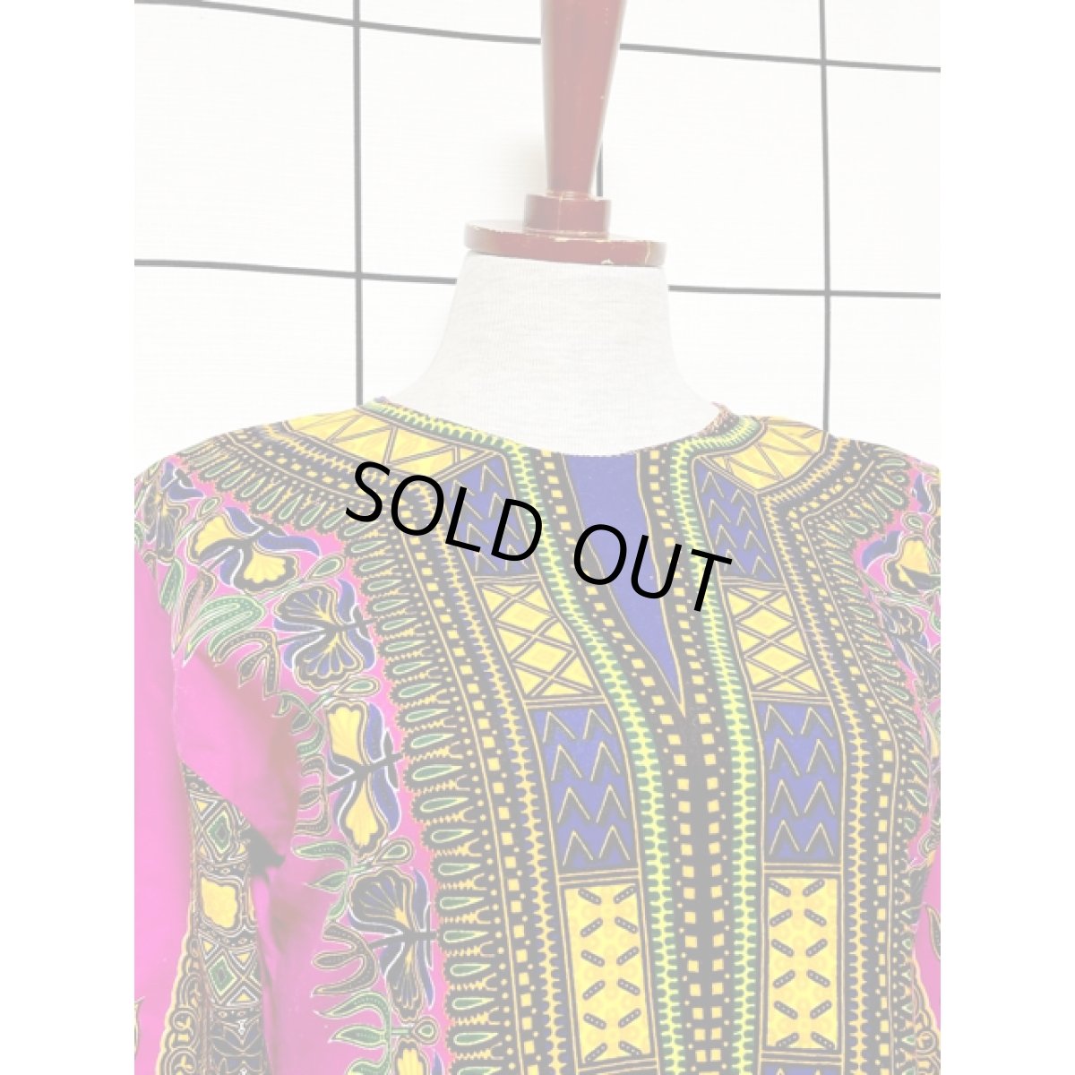 画像5: アフリカンバティック調 チュニック丈 レトロ古着 エスニック ヴィンテージワンピース (5)