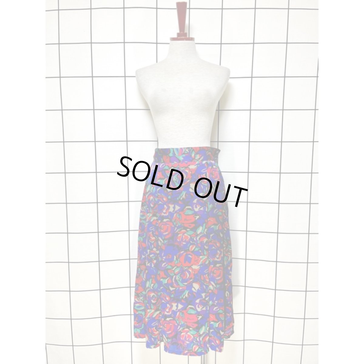 画像4: 花柄モチーフ アート柄 ブルー ウエストゴム レトロ USA古着 ヴィンテージスカート (4)