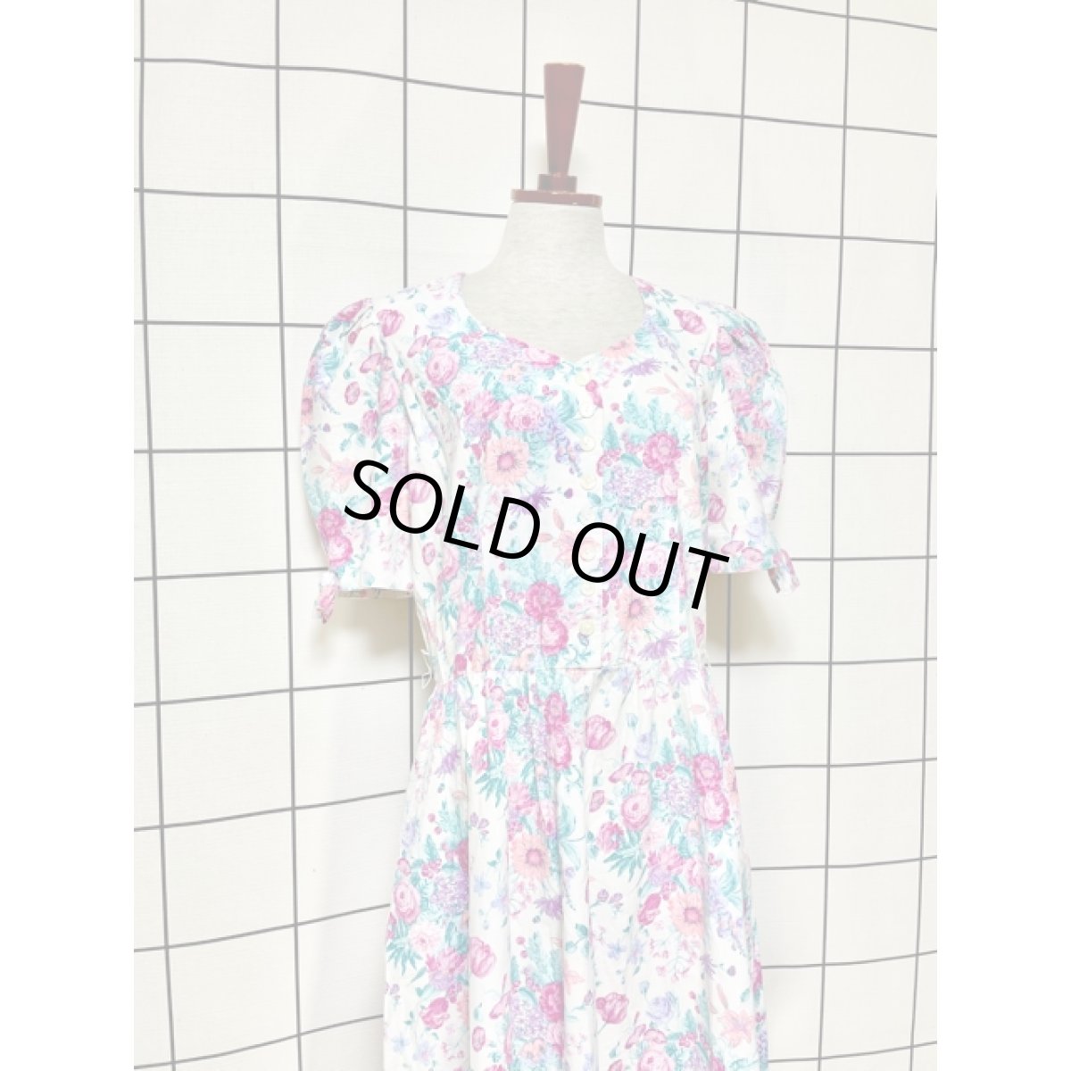 画像3: 花柄 袖先リボン レトロ USA古着 ヴィンテージワンピース (3)