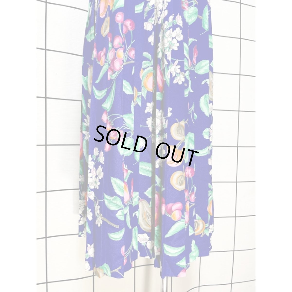 画像3: プリーツ 果実柄  花柄 ブルー ウエストゴム レトロ USA古着 ヴィンテージスカート (3)