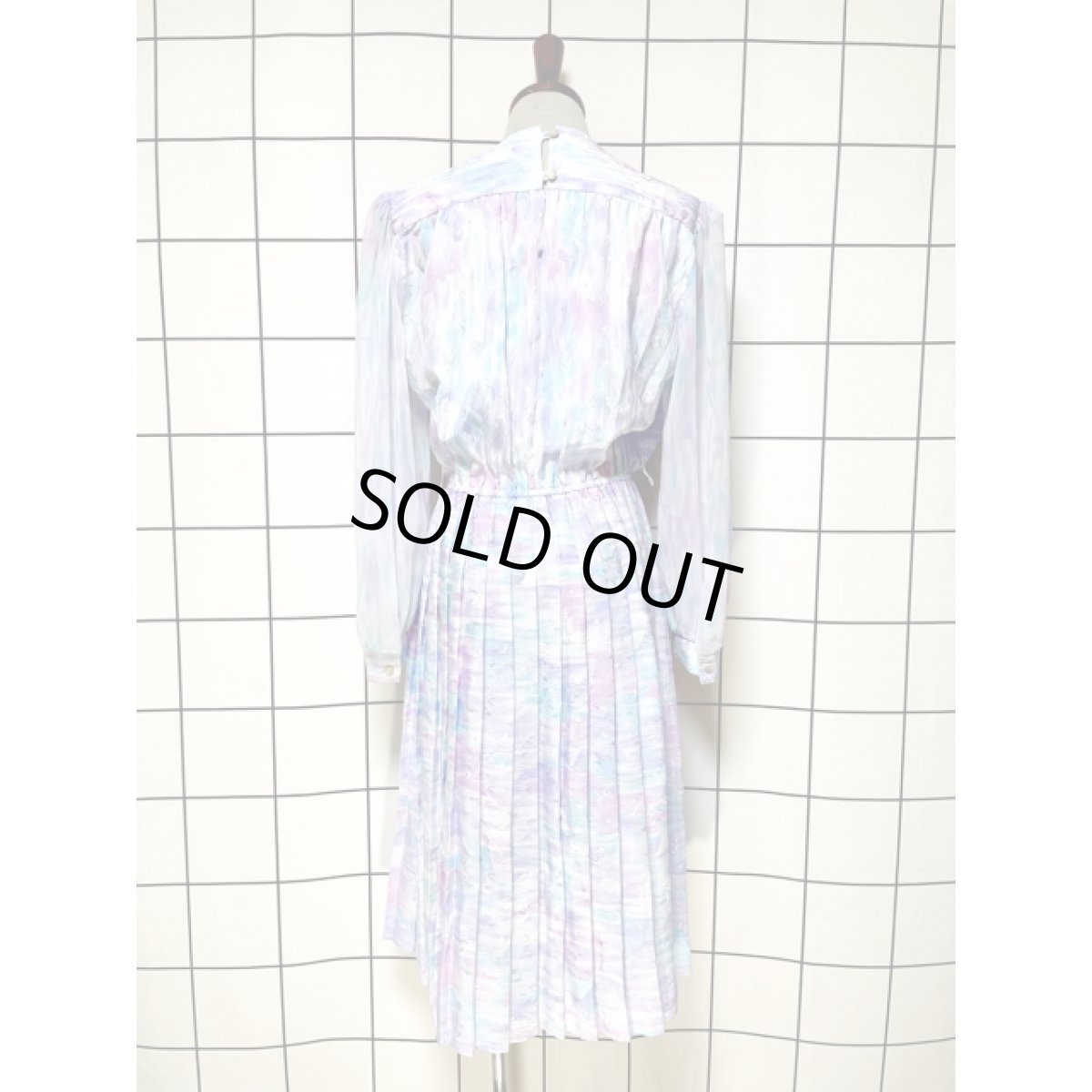 画像2: パステルカラー プリーツ切り替え シア ウエストゴム レトロ USA古着 ヴィンテージワンピース (2)