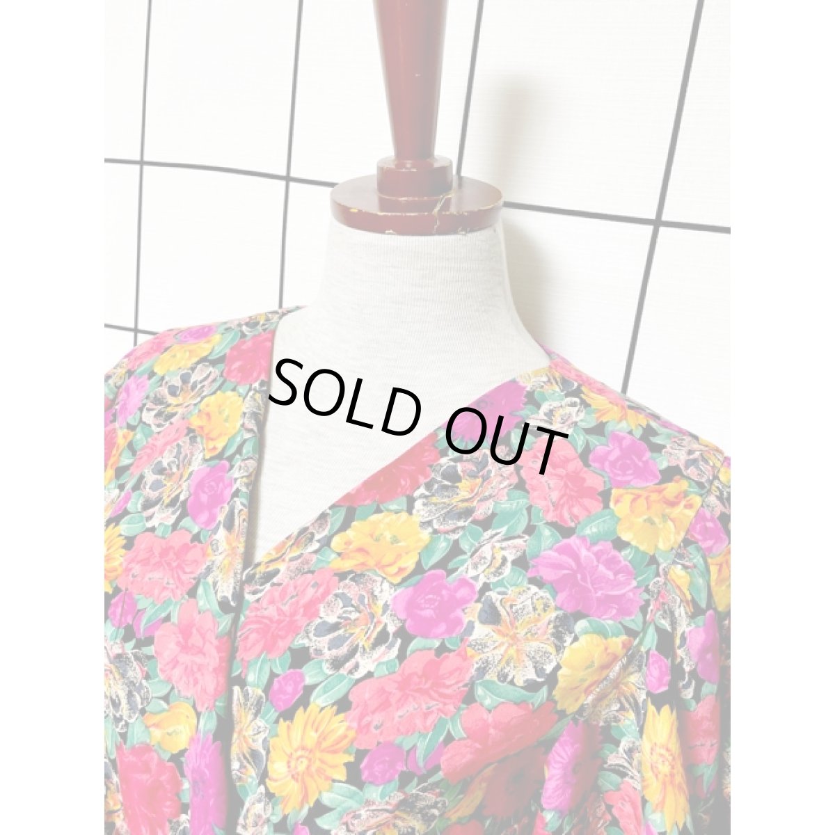 画像4: 総花柄 パフスリーブ 半袖 レトロ USA古着 ヴィンテージワンピース (4)