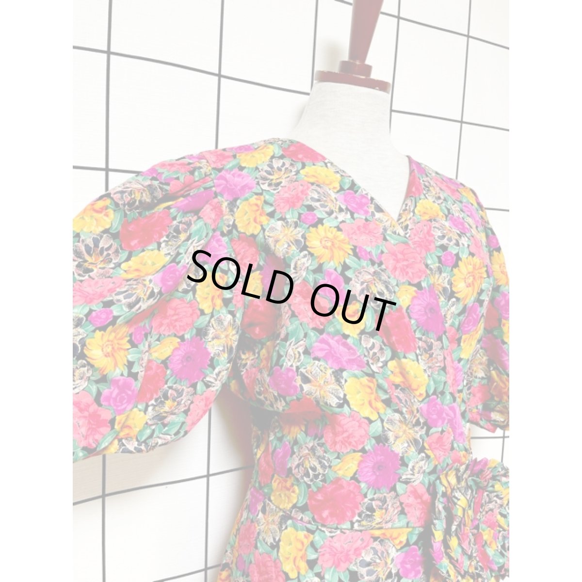 画像6: 総花柄 パフスリーブ 半袖 レトロ USA古着 ヴィンテージワンピース (6)