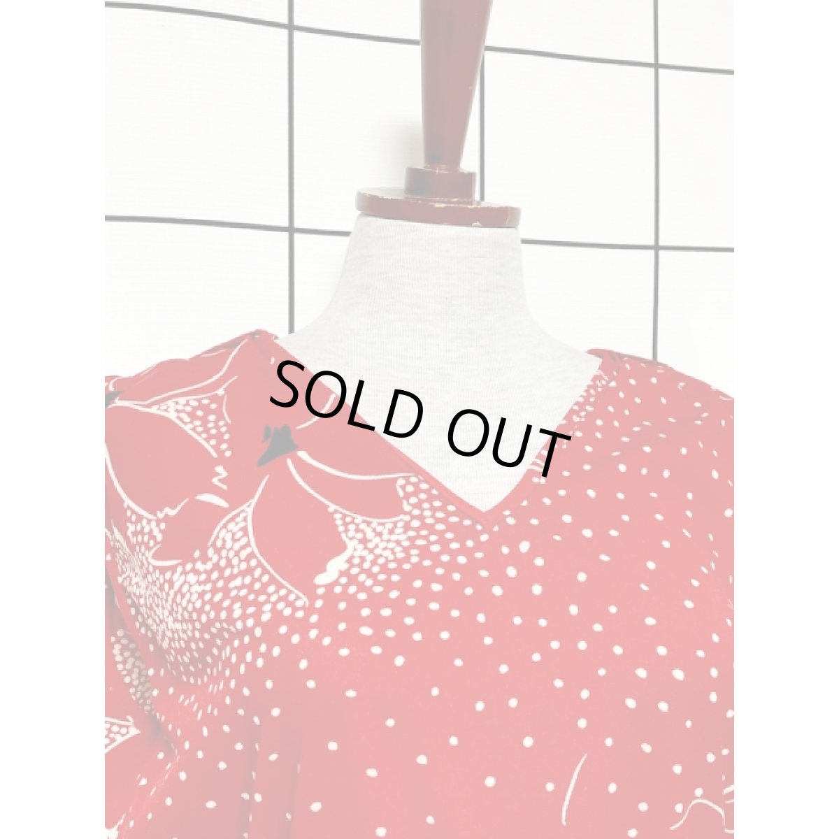 画像6: ドット レッド ウエストゴム ノースリーブ レトロ USA古着 ヴィンテージワンピース (6)