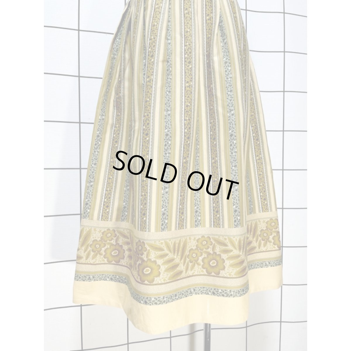 画像3: ストライプ 花柄 ドット ディアンドル チロルスカート ドイツ民族衣装 (3)