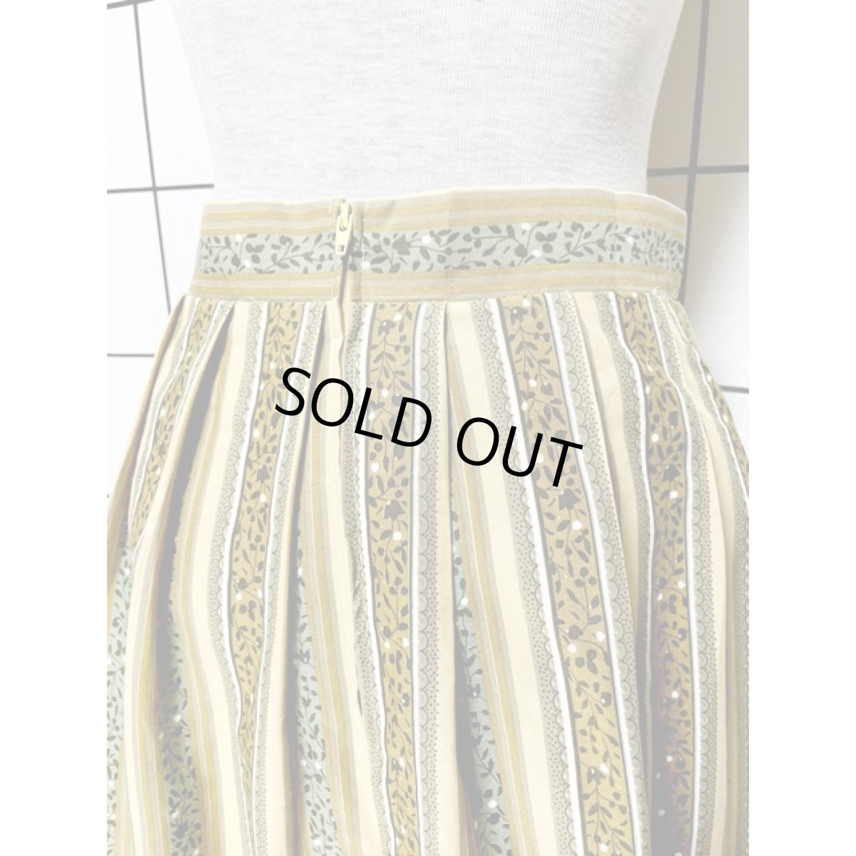 画像6: ストライプ 花柄 ドット ディアンドル チロルスカート ドイツ民族衣装 (6)