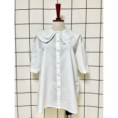 画像1: ダブルカラー ホワイト レース装飾 レトロ ヨーロッパ古着 シャツ ヴィンテージブラウス (1)