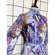 画像7: プリーツ切り替え 花柄 首元フリル リボン ウエストゴム レトロ USA古着 ヴィンテージワンピース (7)