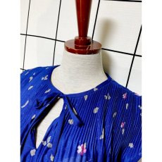 画像6: 花柄 プリーツ ネイビー ウエストゴム レトロ USA古着 ヴィンテージワンピース (6)