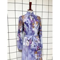 画像4: プリーツ切り替え 花柄 首元フリル リボン ウエストゴム レトロ USA古着 ヴィンテージワンピース (4)