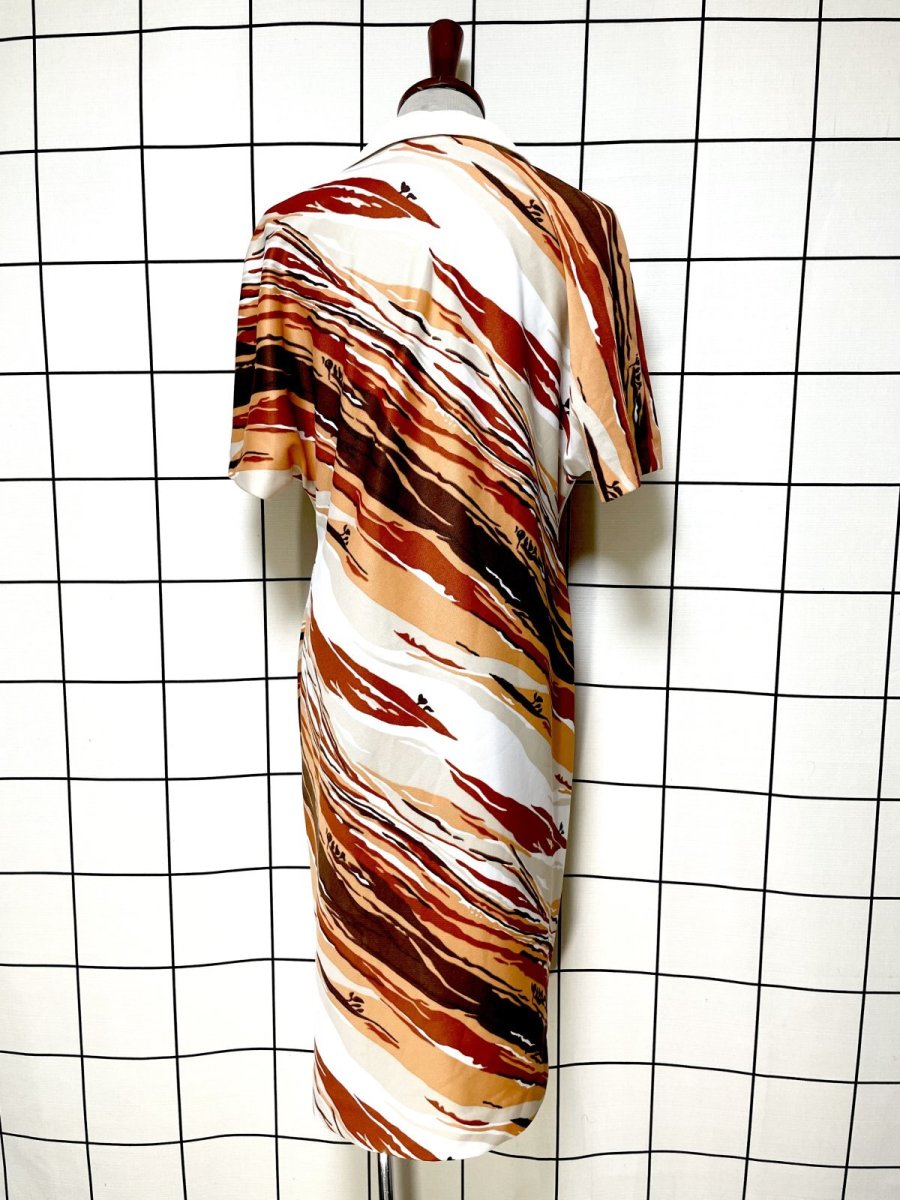 画像2: アート柄 レトロ USA古着 ヴィンテージワンピース (2)