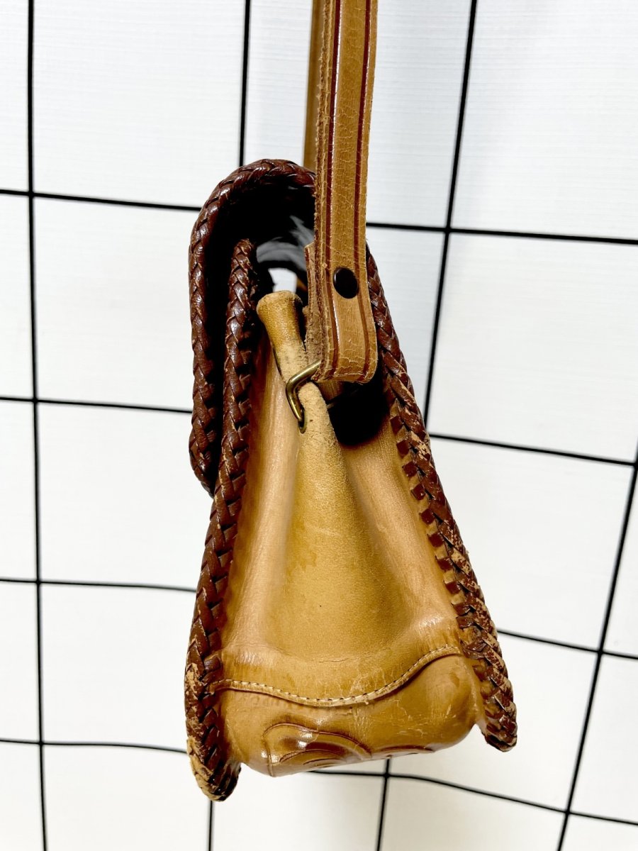 画像4: 型押し カービング レザー 彫り レディース ヴィンテージ ショルダーバッグ 鞄 (4)