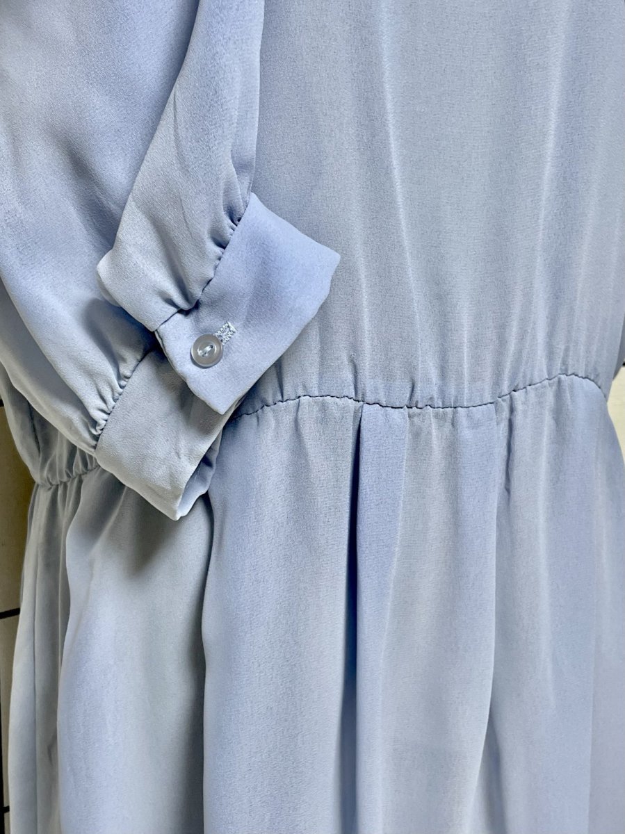 画像10: ティアード調レース襟装飾 刺繡 無地 ライトブルー ウエストゴム レトロ USA古着 ヴィンテージドレス (10)
