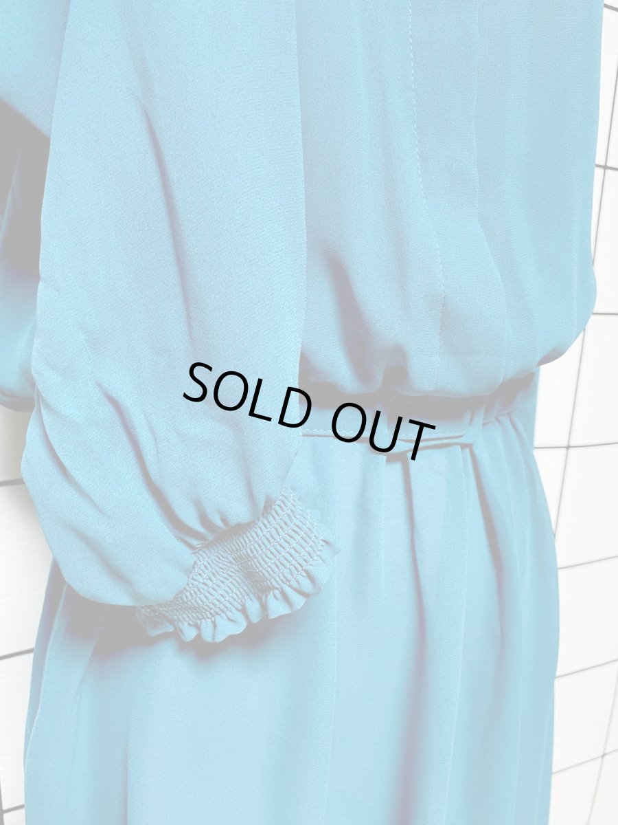 画像8: フリル装飾 ベルト付 無地 UNIONMADE ウエストゴム レトロ USA古着 ヴィンテージドレス (8)