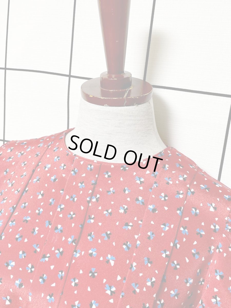 画像5: フロントタック ノーカラー レッド レトロ USA古着 ヴィンテージワンピース (5)