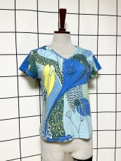 画像3: スパンコール ビーズ装飾 Vネック 半袖 レトロ USA古着 ヴィンテージ Tシャツ (3)