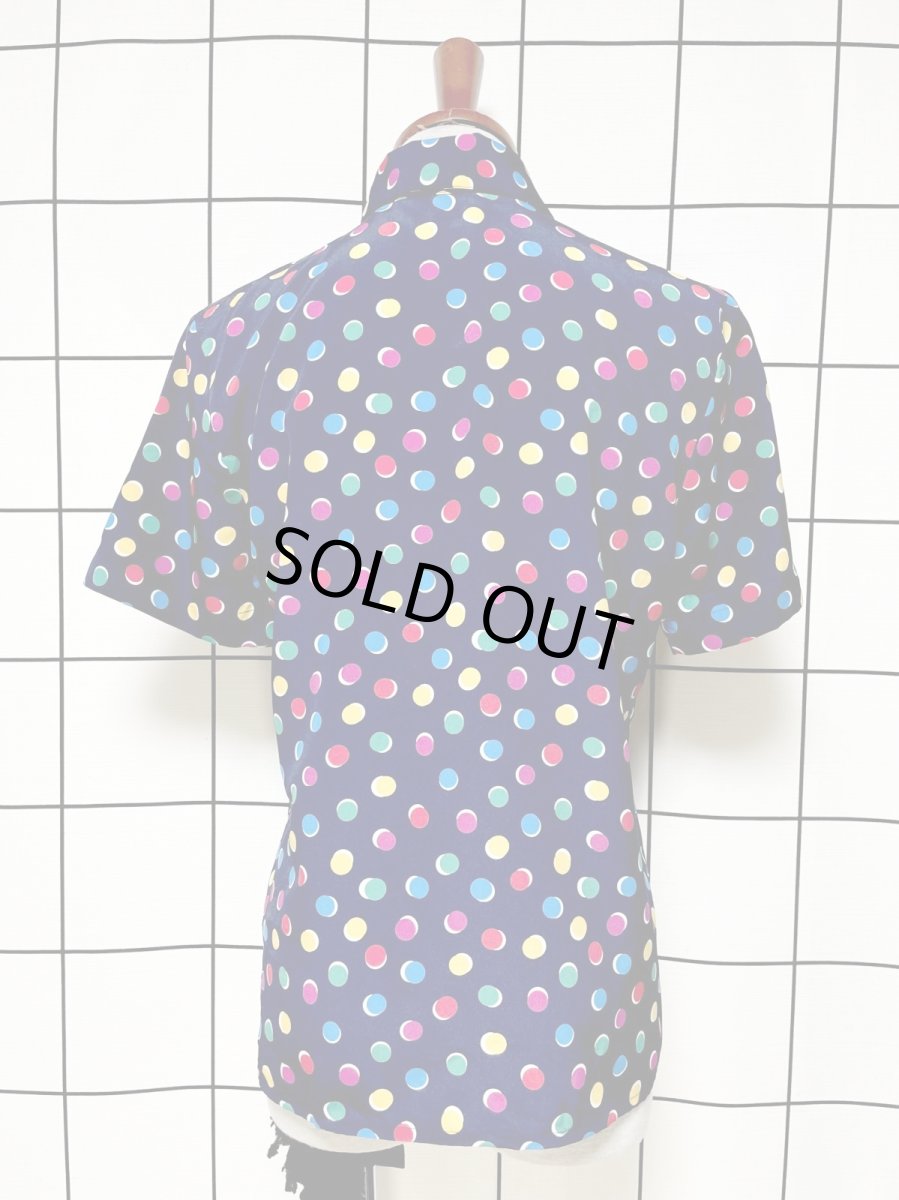 画像2: カラフルドット ネイビー レトロ 古着 シャツ ヴィンテージブラウス (2)