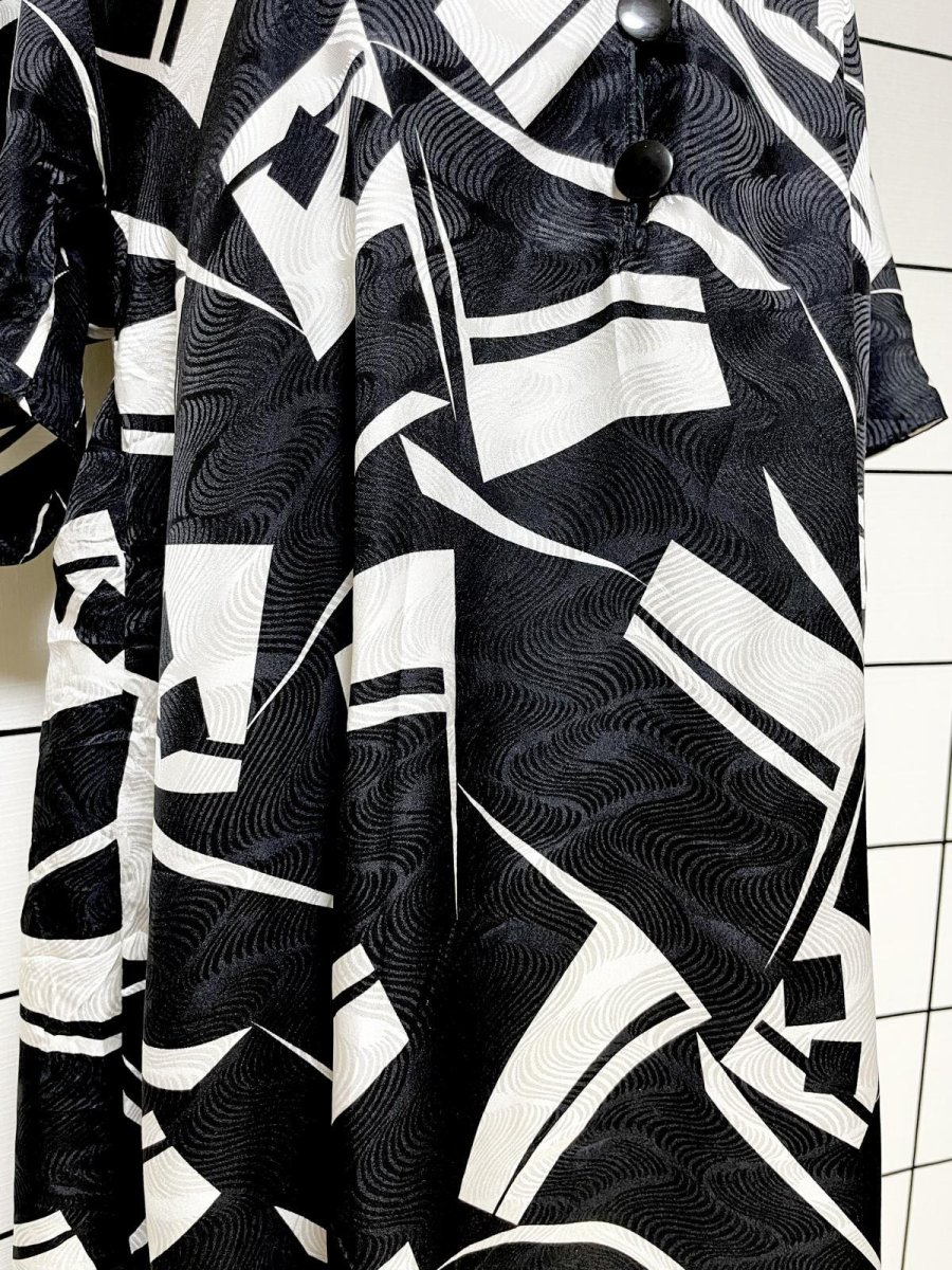 画像8: スクエア モノクロ レトロ USA古着 ヴィンテージワンピース (8)