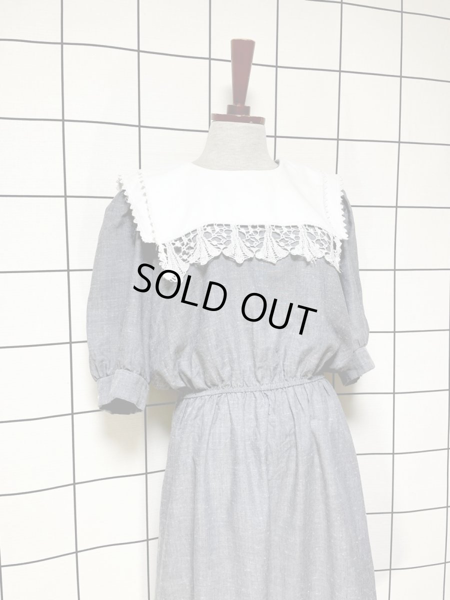 画像4: レース襟 グレー パフスリーブ ウエストゴム レトロ USA古着 ヴィンテージワンピース (4)