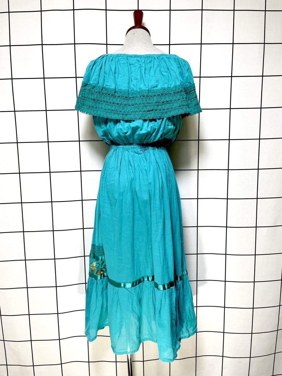 画像2: メキシカン花刺繍 レース サテンテープ ノースリーブ レトロ  USA古着 ヴィンテージワンピース (2)