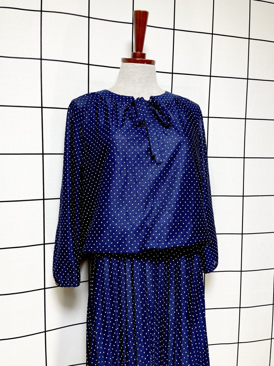 画像3: ドット柄 プリーツ切り替え UNIONMADE ネイビー リボン ウエストゴム レトロ USA古着 ヴィンテージワンピース (3)