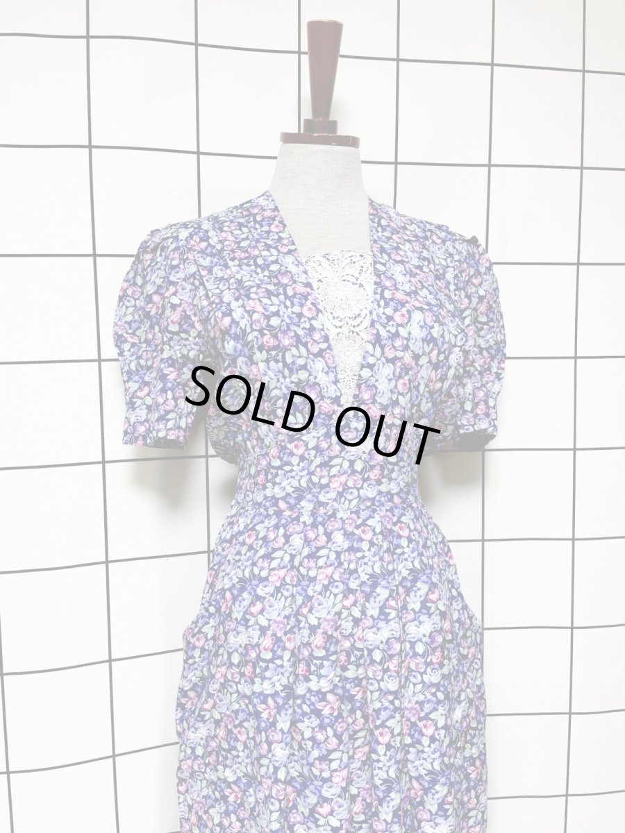 画像4: フロントレース 花柄 クラシカル ガーリー ウエストゴム レトロ USA古着 ヴィンテージワンピース (4)