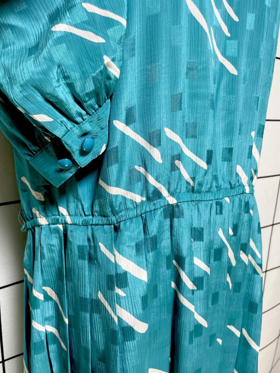 画像8: プリーツ切り替え スクエア織り レトロ USA古着 ヴィンテージワンピース (8)