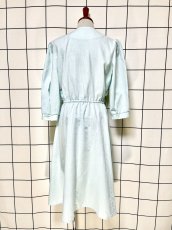 画像2: レース装飾 無地 ウエストゴム レトロ USA古着 ヴィンテージワンピース (2)