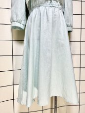 画像8: レース装飾 無地 ウエストゴム レトロ USA古着 ヴィンテージワンピース (8)