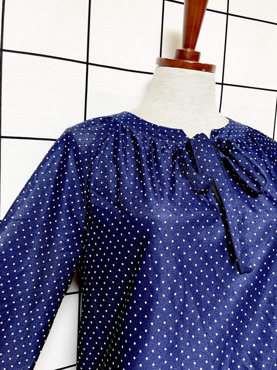 画像6: ドット柄 プリーツ切り替え UNIONMADE ネイビー リボン ウエストゴム レトロ USA古着 ヴィンテージワンピース (6)