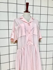 画像2: サーキュラーシルエット 無地 ピンク ウエストゴム 半袖 レトロ USA古着 ヴィンテージワンピース (2)