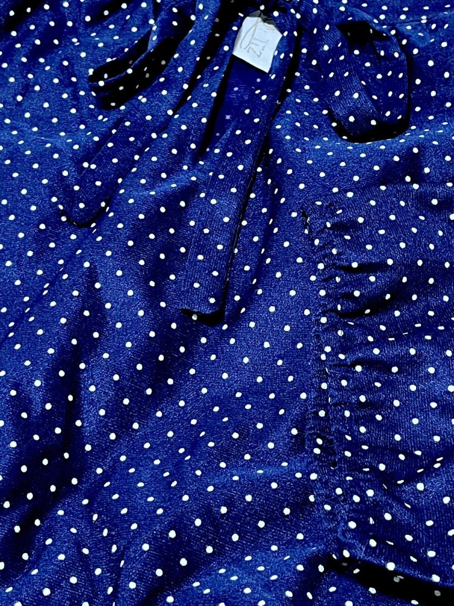 画像10: ドット柄 プリーツ切り替え UNIONMADE ネイビー リボン ウエストゴム レトロ USA古着 ヴィンテージワンピース (10)