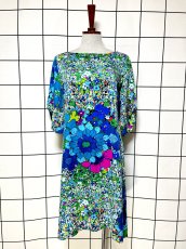 画像1: Hawaii レトロポップ サイケ 花柄 レトロ USA古着 ヴィンテージワンピース (1)