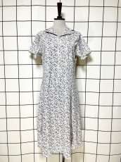 画像1: フロントジッパー リーフ柄 レトロ USA古着 ヴィンテージワンピース (1)