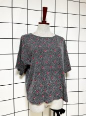 画像3: モノクロ レッド レトロ USA古着 半袖 ヴィンテージTシャツ (3)
