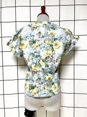 画像2: ショート丈 花柄 レトロ USA古着 シャツ ジャケット ヴィンテージブラウス (2)