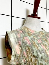 画像7: 花柄 タックデザイン ノースリーブ レトロ USA古着 ヴィンテージワンピース (7)