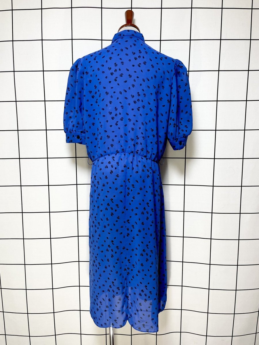 画像2: アート柄 ブルー ブラック ウエストゴム レトロ USA古着 ヴィンテージワンピース  (2)
