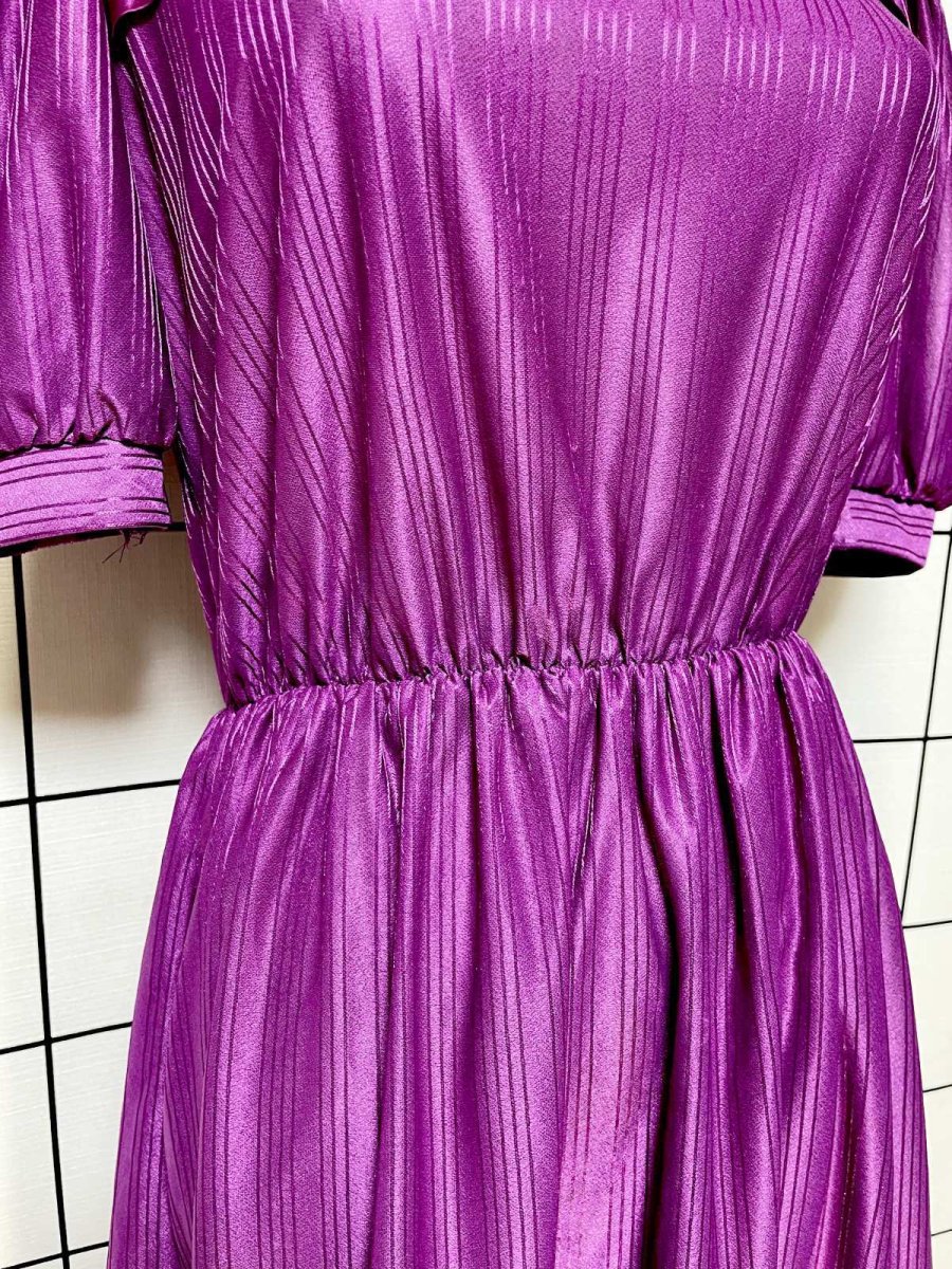 画像7: ストライプ パープル パフスリーブ ウエストゴム レトロ USA古着 ヴィンテージワンピース (7)