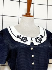 画像6: バイカラー ブラック ホワイト 花模様 バックリボン レトロ USA古着 ヴィンテージワンピース (6)