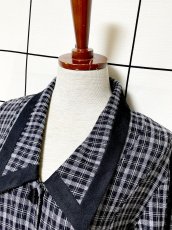 画像5: チェック柄 前開き バックリボン モノトーン 半袖 レトロ USA古着 ヴィンテージワンピース (5)